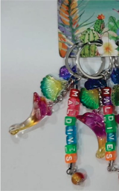 KEY CHAIN 3PCS DOLPHIN/SHELL/FISH BEADS MALDIVES